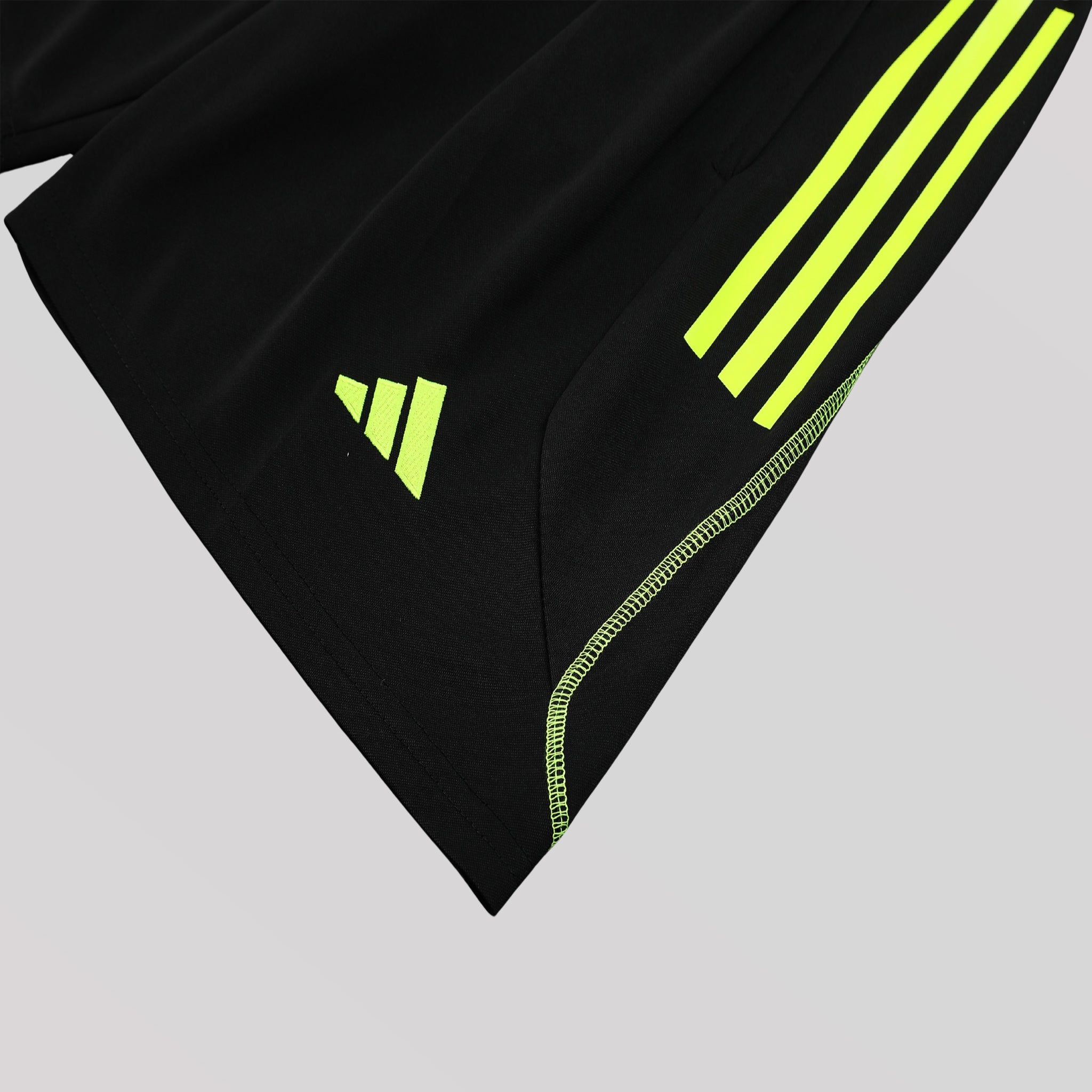 Arsenal 23/24 Training Kit - FutKulture
