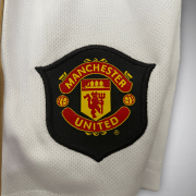 06/07 Manchester United Home Kids Size Kit - Image 4