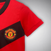 09/10 Manchester United Home Kids Size Kit - Image 9