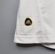 10/11 Real Madrid Home Kit - Image 6
