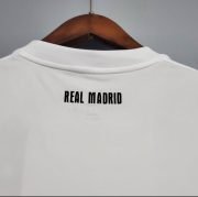 10/11 Real Madrid Home Kit - Image 7