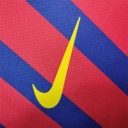 11/12 Barcelona Home Kit - Image 3