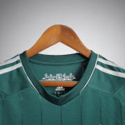 12/13 Real Madrid Third Kit - Image 3