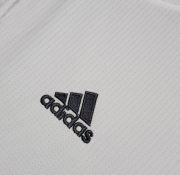 15/16 Real Madrid Home Kit - Image 5