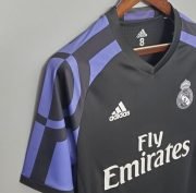 15/16 Real Madrid Third Kit - Image 2