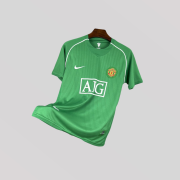 Manchester 2007/08 Green Goalkeeper Retro Kit - Image 2