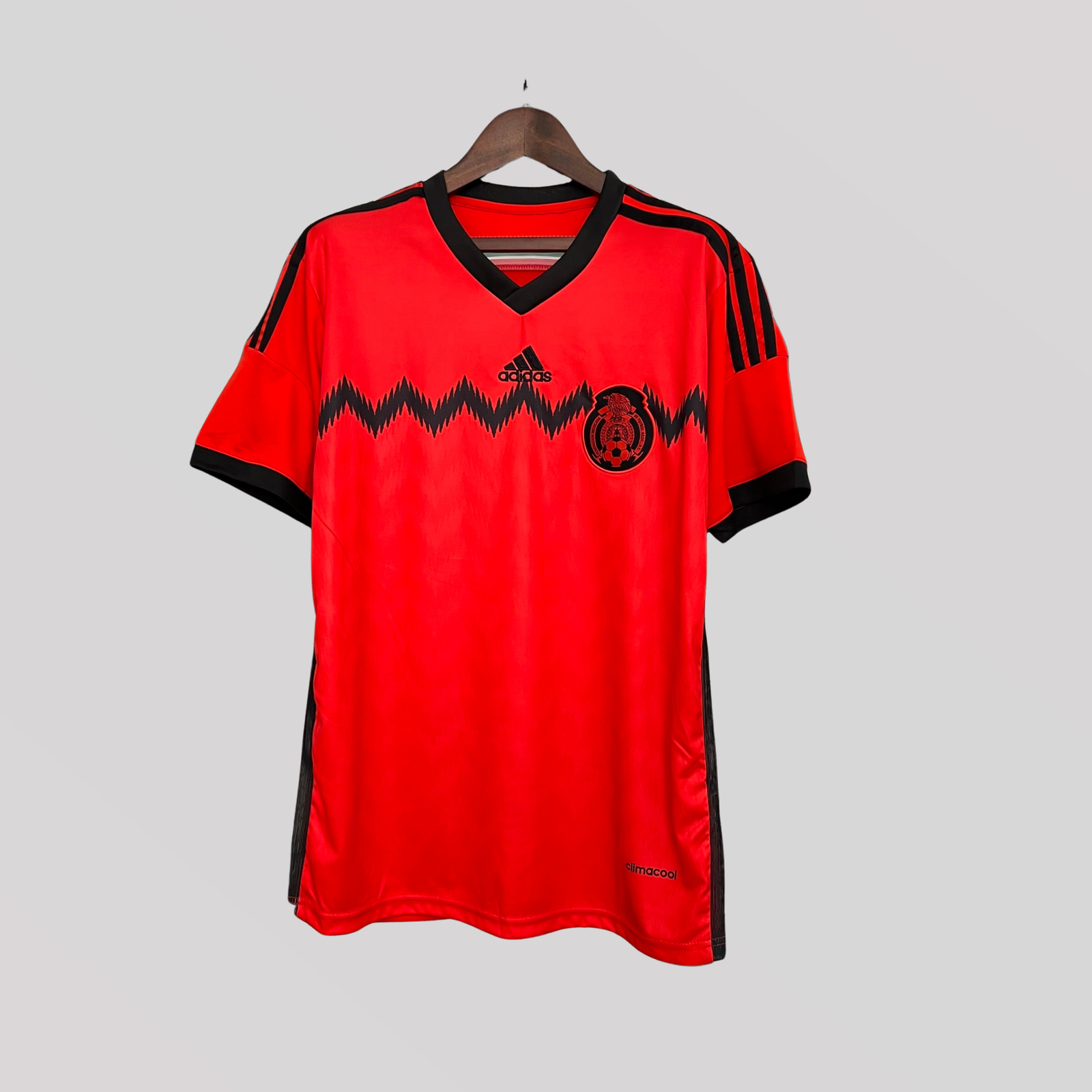 1_07400c1a-ca21-47d0-890e-1255ae24b44d Mexico 2014 Away Retro Football Kit - Image 1