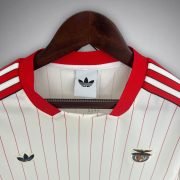 SL Benfica "Retro Stripes" Premium Kit - Image 2