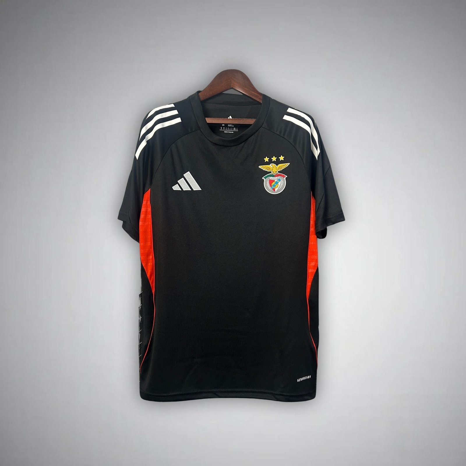 233 25/26 SL Benfica Training Kit - Image 1