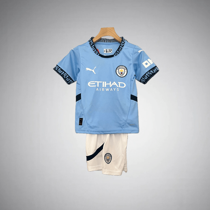 24-25-Manchester-City-Home-Kids-Size-Kit-FutKulture-41854767169836 24/25 Manchester City Home Kids Size Kit - Image 1