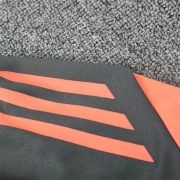 25/26 Bayern München Training Grey Tracksuit - Image 5