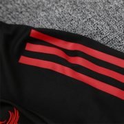 25/26 Liverpool Training Black Tracksuit - Image 3