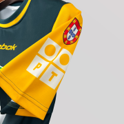 Sporting 2002/03 Away Retro Kit - Image 2