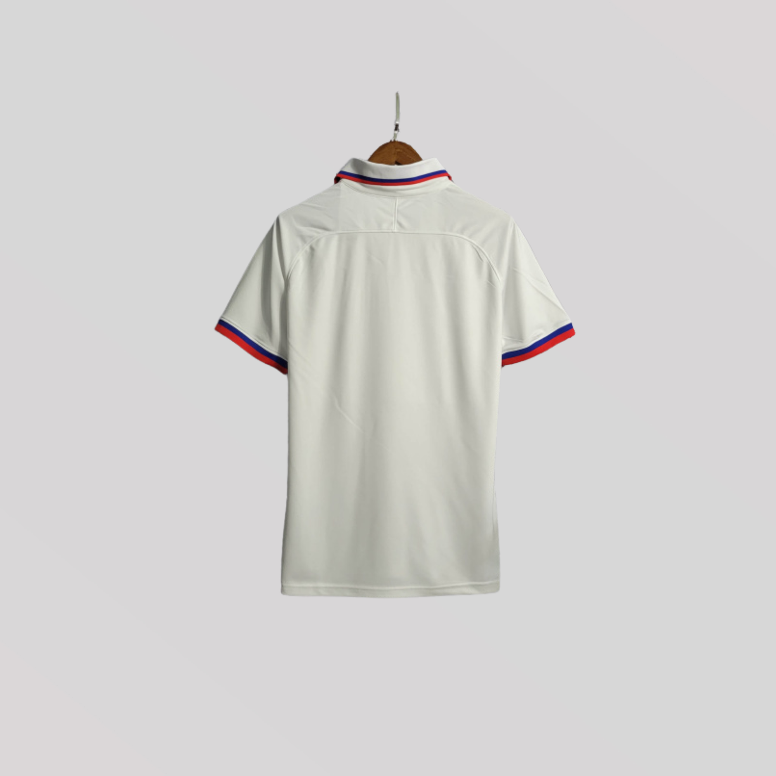 2_dae2967f-2bcf-4e47-a46f-96b59e0ea799 Chelsea White Away Retro Football Kit - Image 1