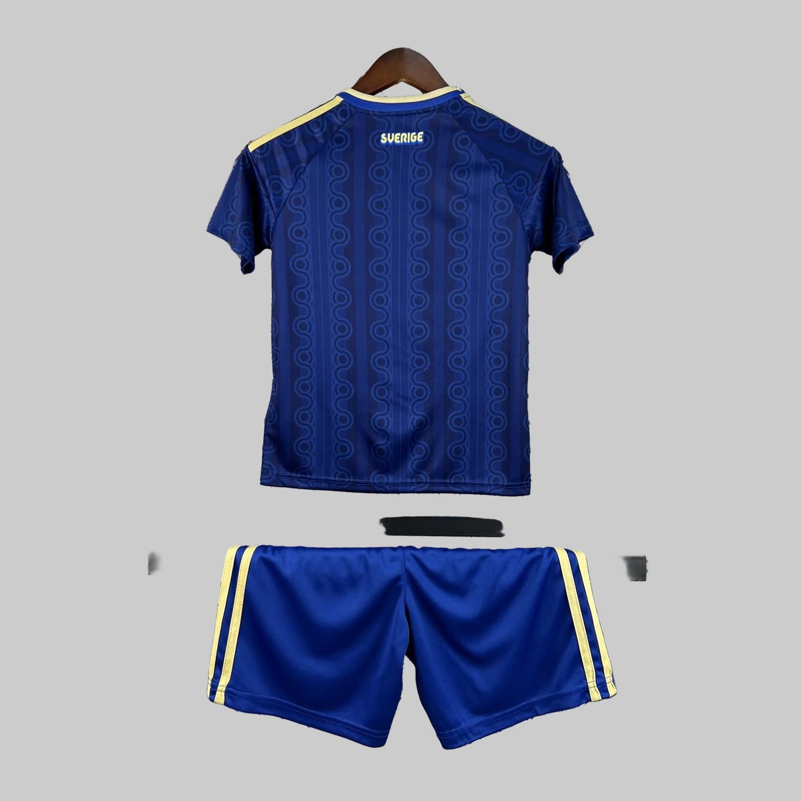 34cd117c 2026 Sweden Away World Cup Kids Size Kit - Image 1