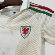 Wales World Cup Away Kids Size Kit - Image 3
