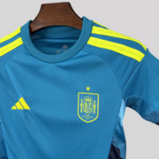 Spain World Cup Goalkeeper Kids Size Kit - Image 3