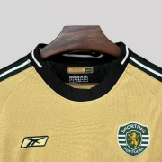 Sporting Lisbon 2003/04 Away Retro Kit - Image 3