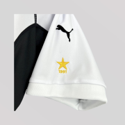 Colo-Colo 2003 Home Retro Football Kit - Image 3