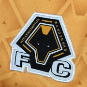 Wolves 1996–98 Home Retro Kit - Image 3