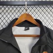 2025/2026 Manchester United Jacket Retro Windbreaker - Image 7