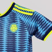 Colombia World Cup Away Kids Size Kit - Image 4
