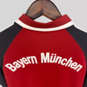 Bayern Munich 2001/02 Home Retro Football Kit - Image 4