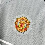 Manchester United 2007/08 Goalkeeper Retro Kit - Image 5
