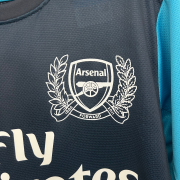 Arsenal 2011/12 Away Retro Football Kit - Image 5
