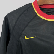 Belgium 2000 Away Retro Football Kit - Image 5