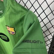 2025/2026 Barcelona Green Goalkeeper Kids Size Kit - Image 8