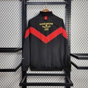 2025/2026 Manchester United Jacket Retro Windbreaker - Image 2