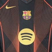 Barcelona "Orange Dream" Premium Kit - Image 3