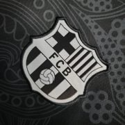 Barcelona "Noir Fleur" Premium Kit - Image 5