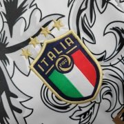 Italy "Versace" Premium White Kit - Image 4