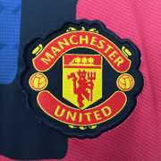 Manchester United "Devil's Puzzle" Premium Kit - Image 4