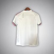 Manchester United "Old Trafford Bloom" Premium Kit - Image 6