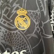 Real Madrid "Dragón Negro" Premium Kit - Image 4
