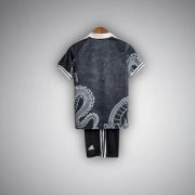 Real Madrid "Dragon Negro" Kids Size Kit - Image 7