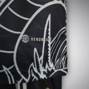 Real Madrid "Dragon Negro" Kids Size Kit - Image 4