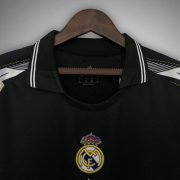 Real Madrid "Nocturno" Premium Kit - Image 2