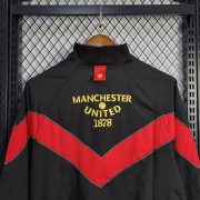 2025/2026 Manchester United Jacket Retro Windbreaker - Image 6