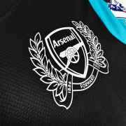 Arsenal 2011/12 Away Kit - Image 3