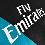 Arsenal 2011/12 Away Kit - Image 4