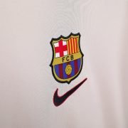 Barcelona 2002/03 Away Kit - Image 3