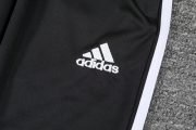Real Madrid "Dragón Negro" Premium Tracksuit - Image 12